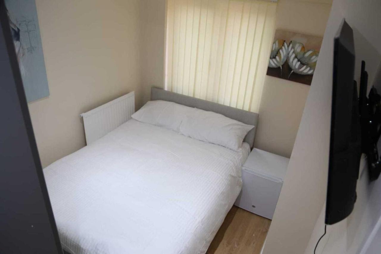 Casa vacanze Budget 4-bedrooms In Thamesmead Londra