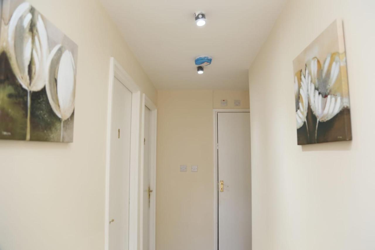 Budget 4-bedrooms In Thamesmead Casa vacanze Londra