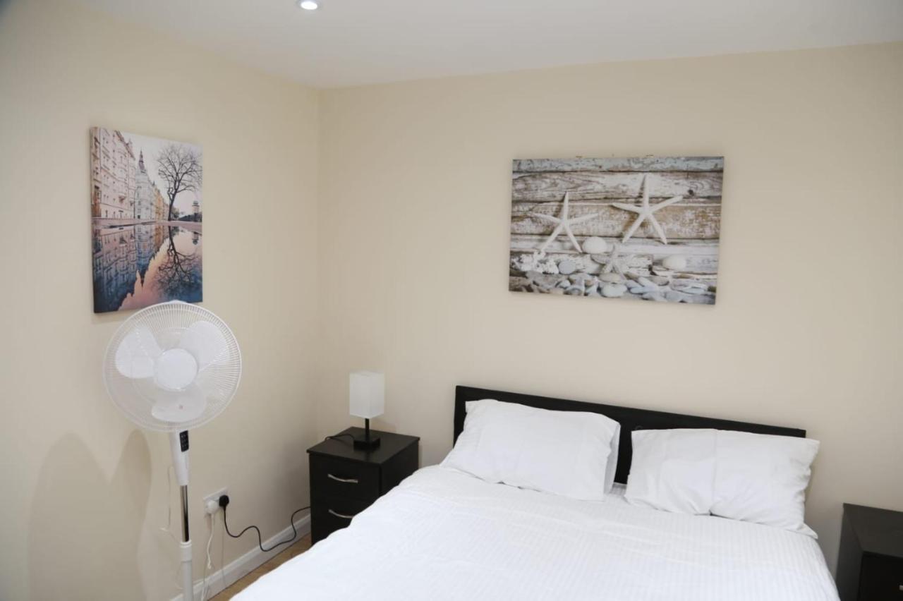 Casa vacanze Budget 4-bedrooms In Thamesmead